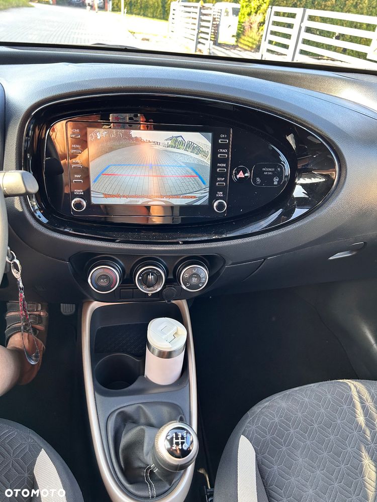 Toyota Aygo X 1.0 VVT-i Selection - 8