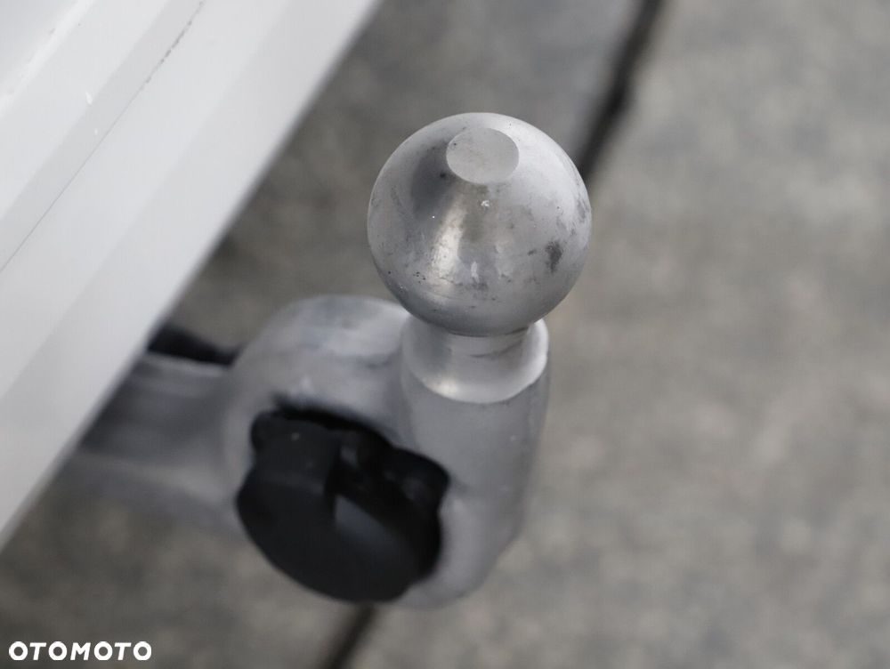 Volkswagen Multivan - 25