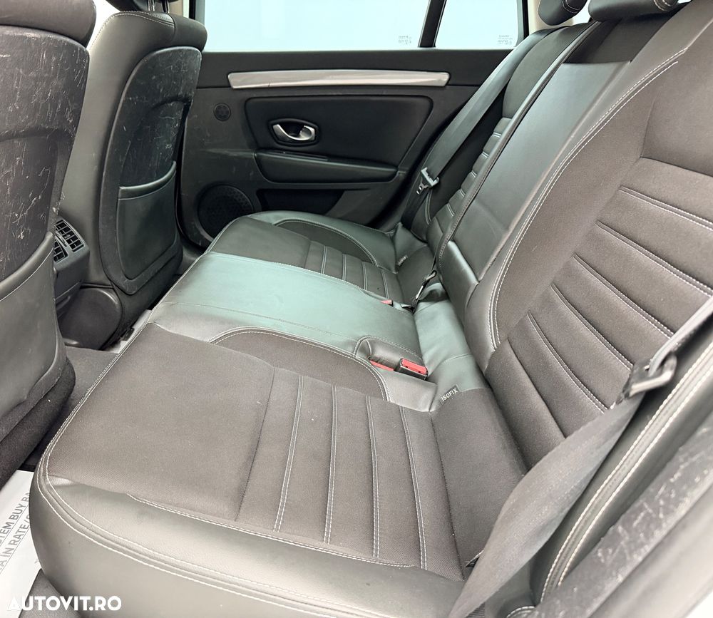 Renault Laguna dCi 110 FAP Dynamique - 12