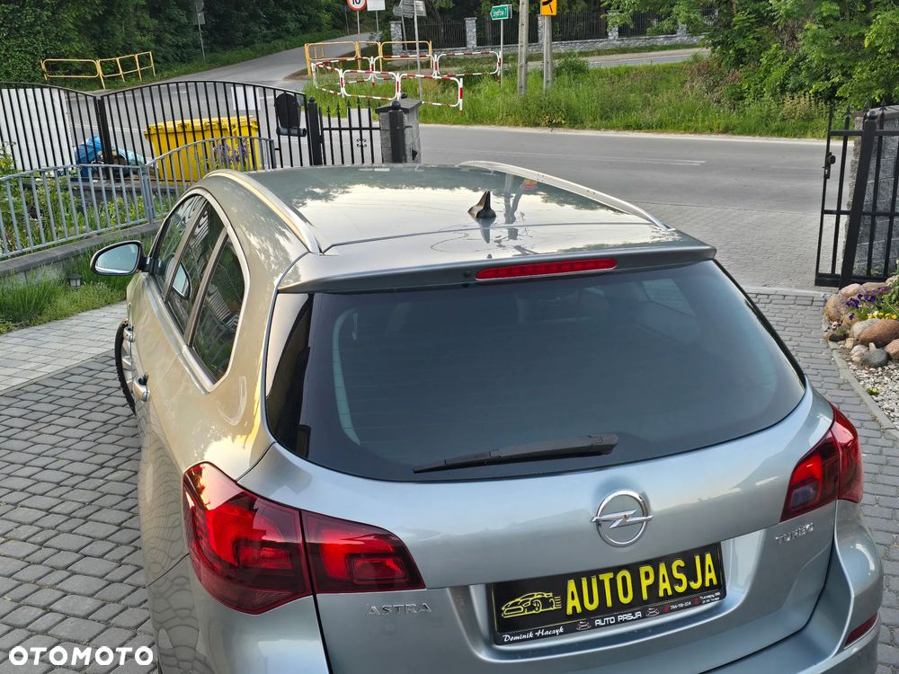Opel Astra 1.4 Turbo Cosmo - 17
