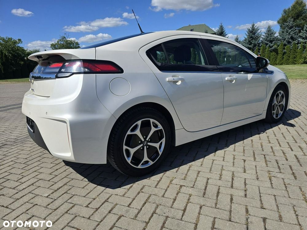 Opel Ampera - 9