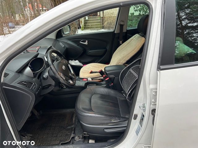 Hyundai ix35 ver-2-0-crdi-premium - 24