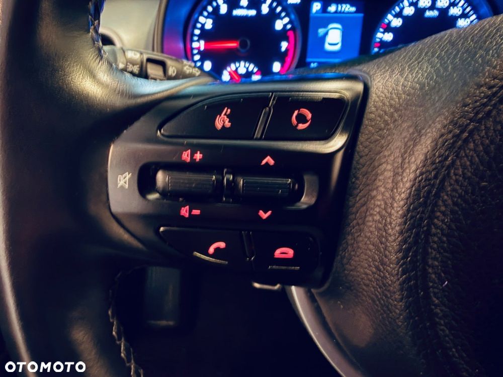 Kia Stonic 1.0 T-GDI MHEV L Business Line DCT - 17