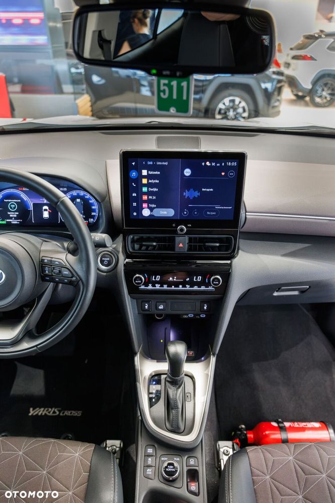 Toyota Yaris Cross Hybrid 1.5 Executive AWD - 31