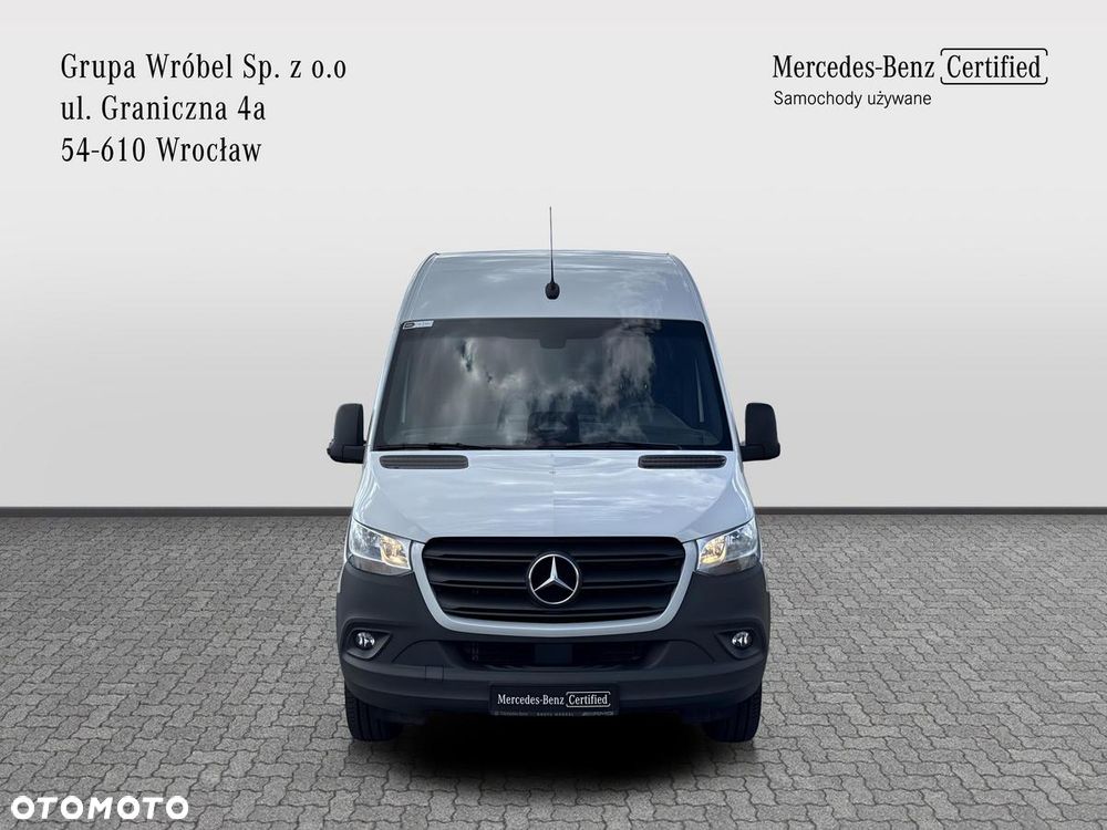 Mercedes-Benz Sprinter - 9