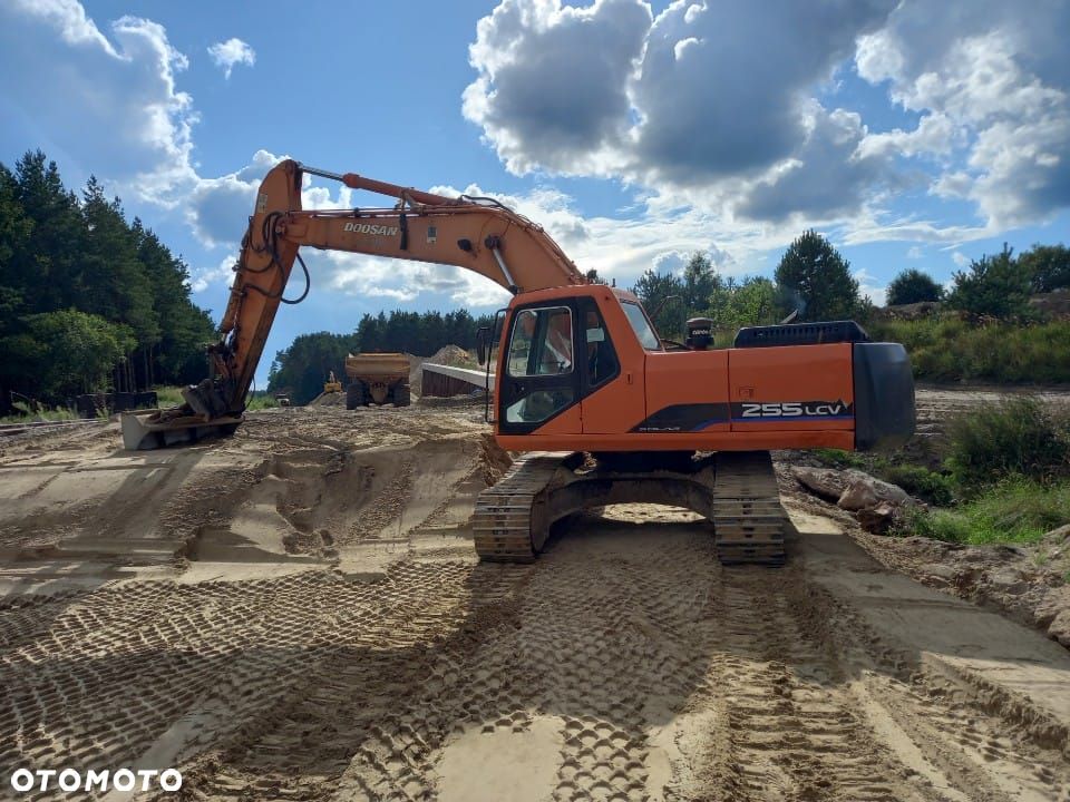 Doosan Solar 255LC-V - 1