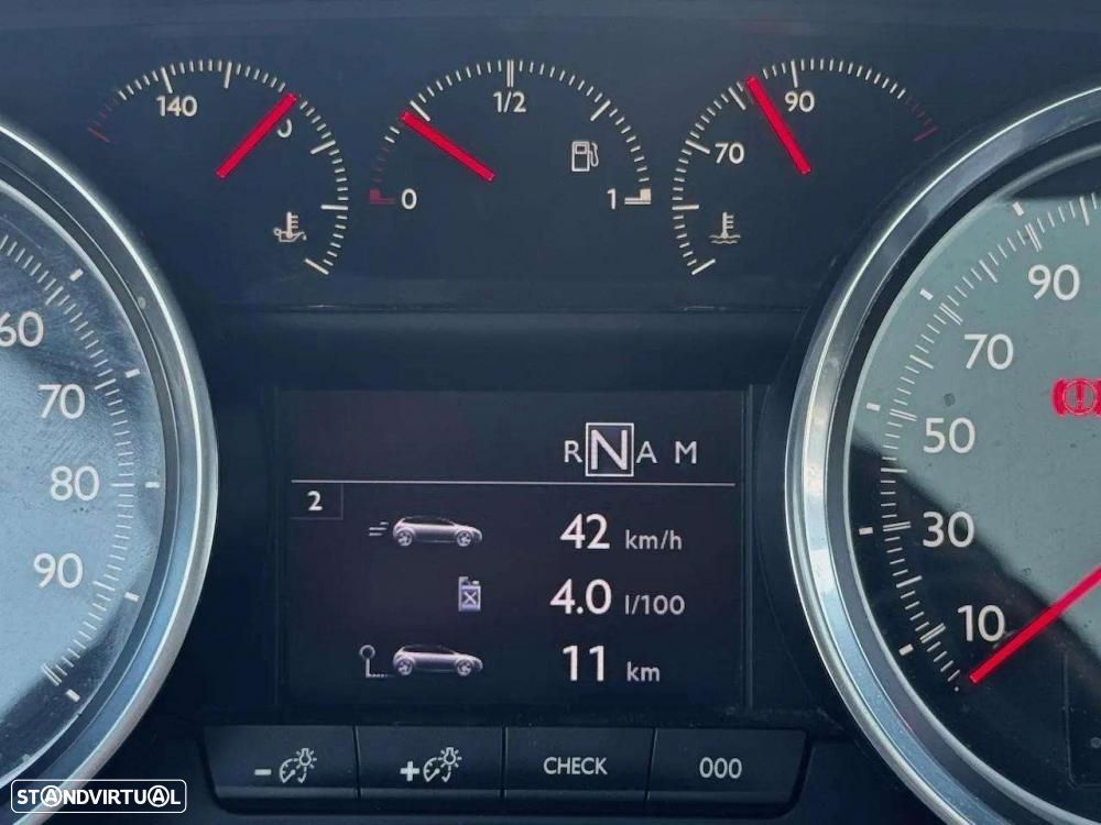 Peugeot 508 RXH 2.0 HDi Hybrid4 Limited Edition 2-Tronic - 11