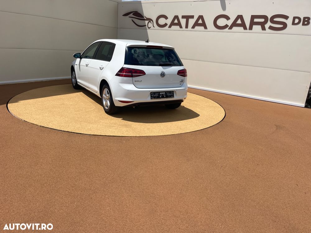 Volkswagen Golf 1.2 TSI BlueMotion Technology Lounge - 11