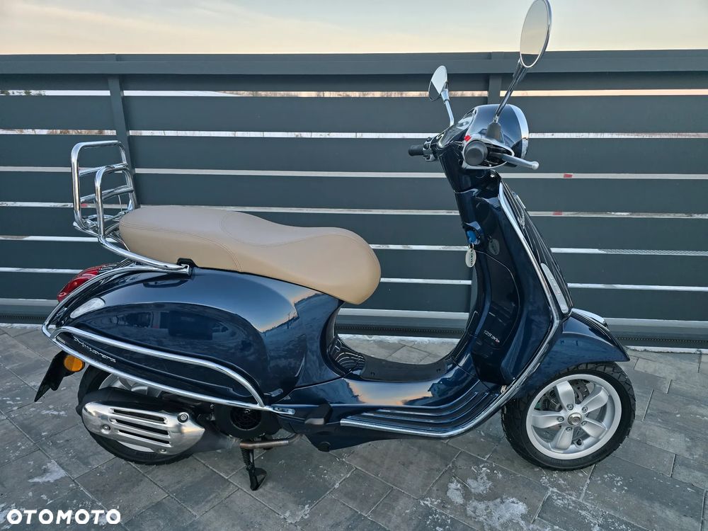 Vespa Primavera - 3