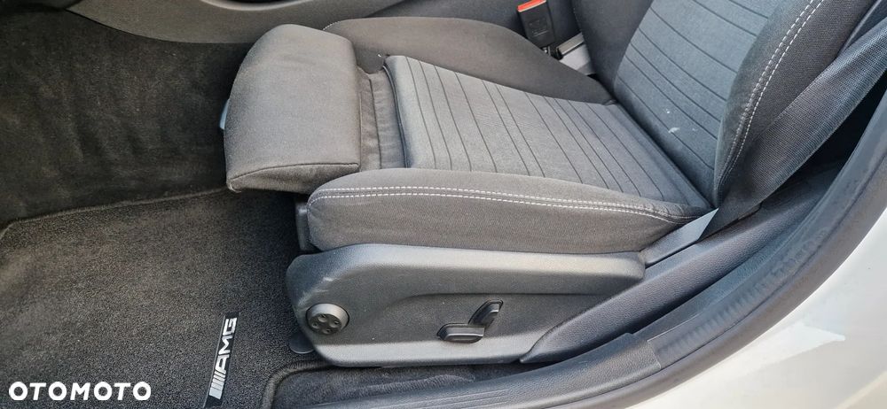 Mercedes-Benz Klasa C 200 (BlueTEC) d Avantgarde - 15