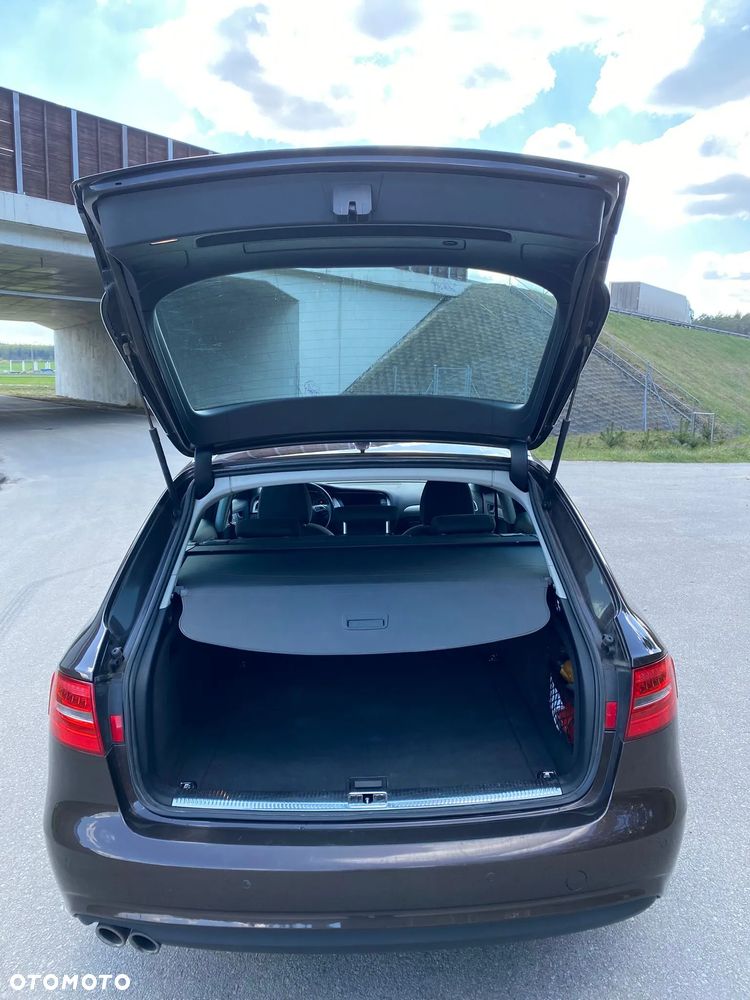 Audi A4 Avant - 14