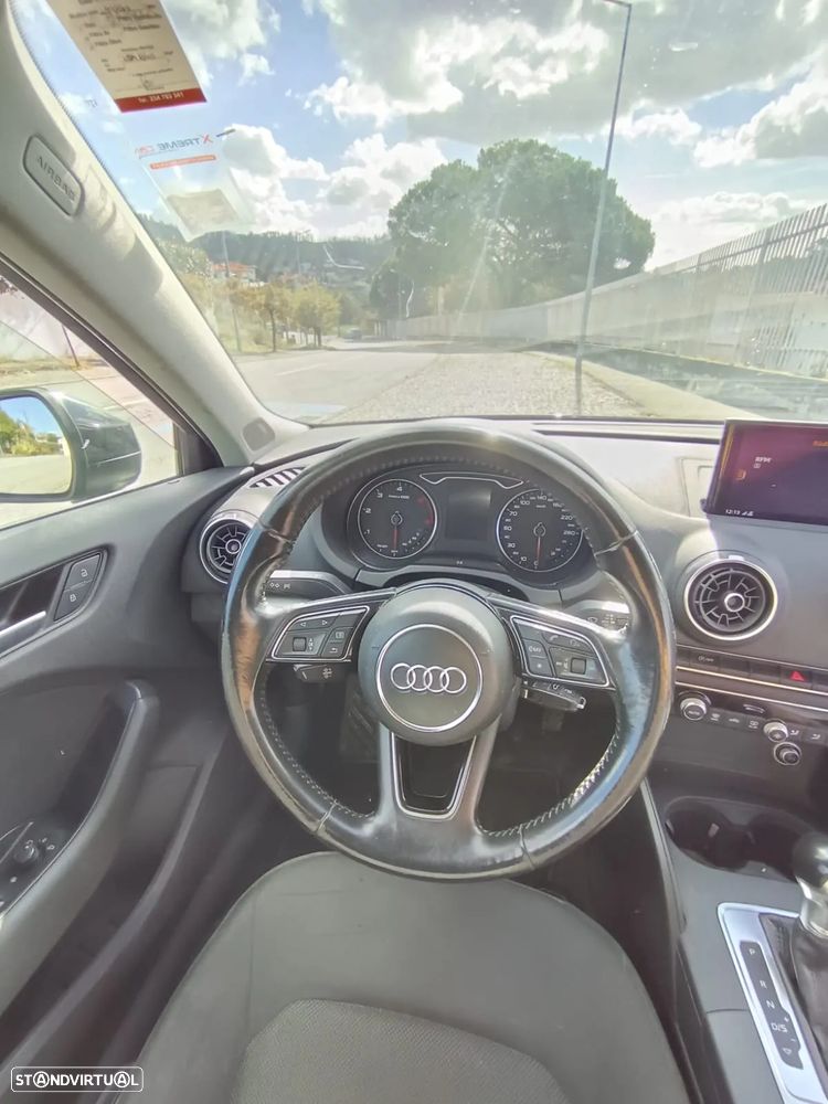 Audi A3 Sportback 1.6 TDI S tronic - 7