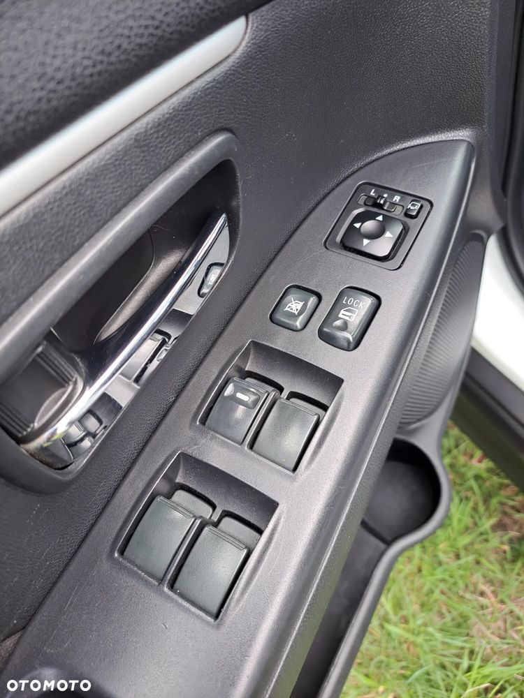 Mitsubishi ASX 1.8 DID Invite 4WD AS&G - 19