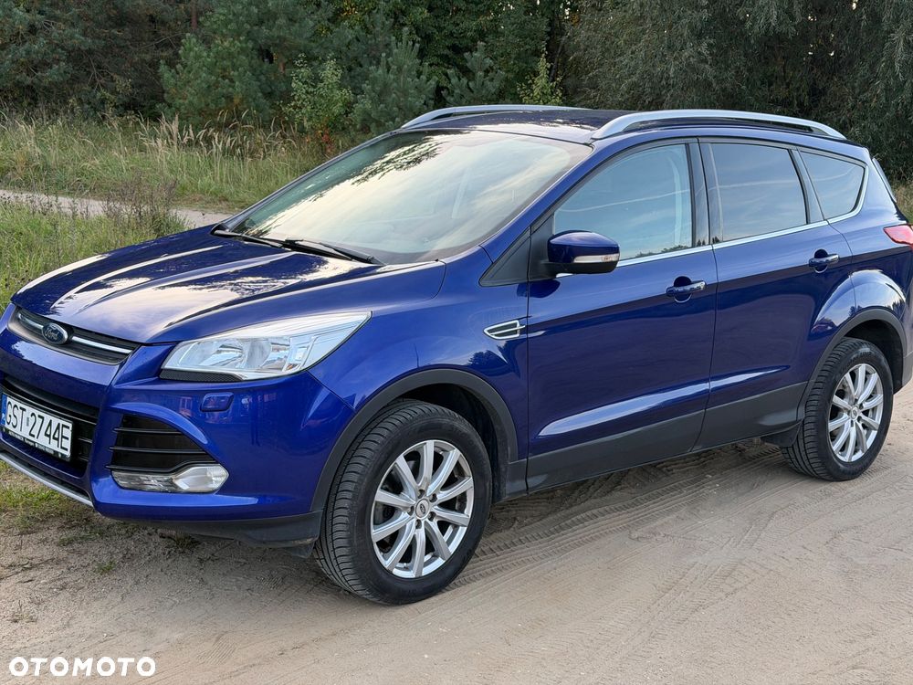 Ford Kuga 1.5 EcoBoost 2x4 Titanium - 2