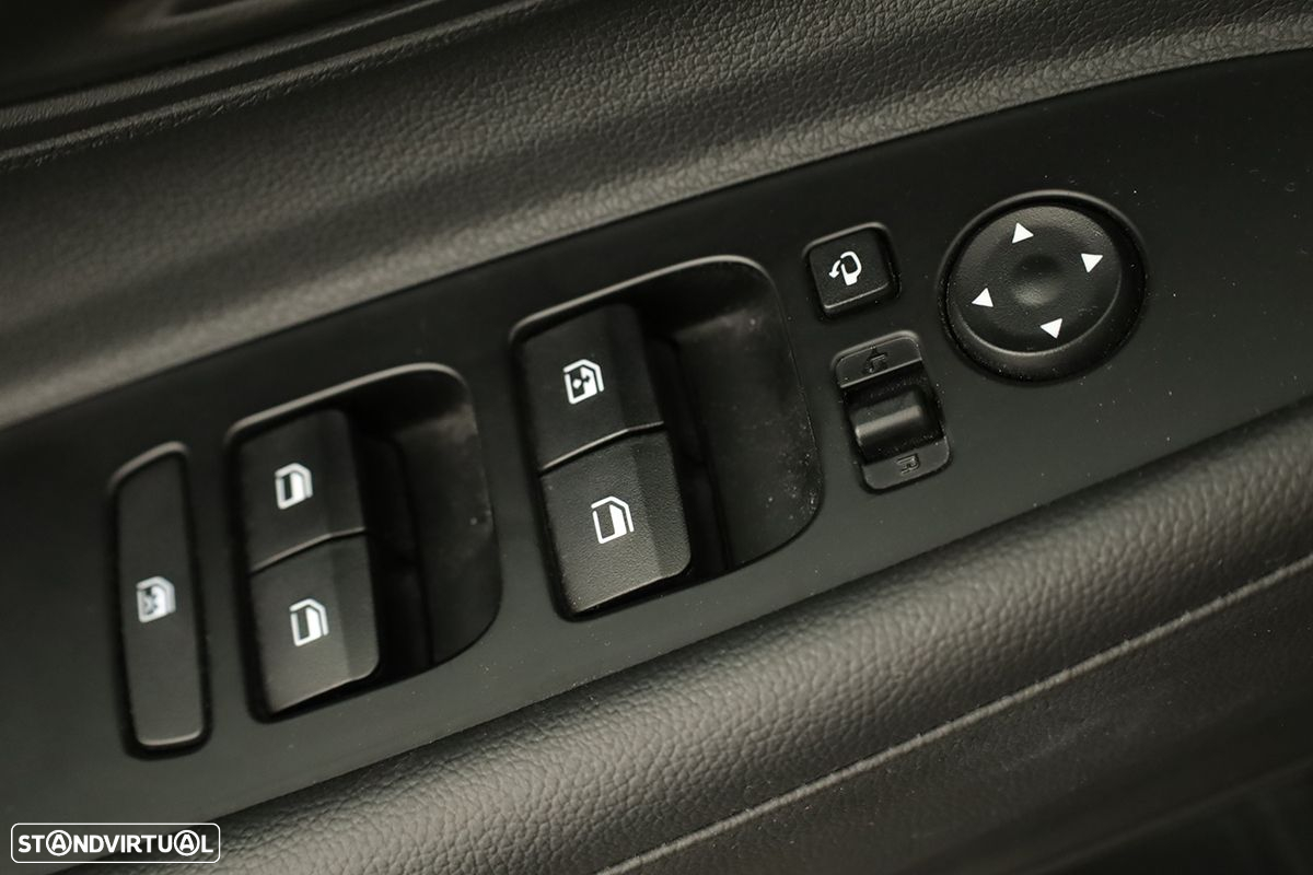Hyundai Bayon 1.0 T-GDI Premium - 18