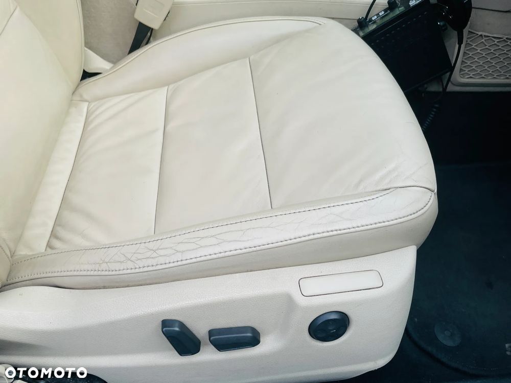 Skoda Superb 2.0 TDI Ambition - 18