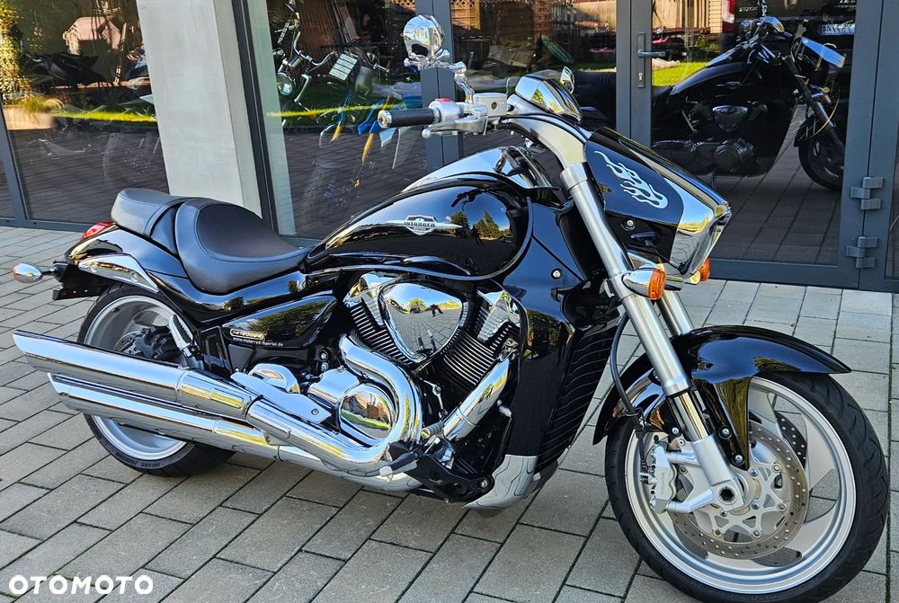 Suzuki Intruder - 22