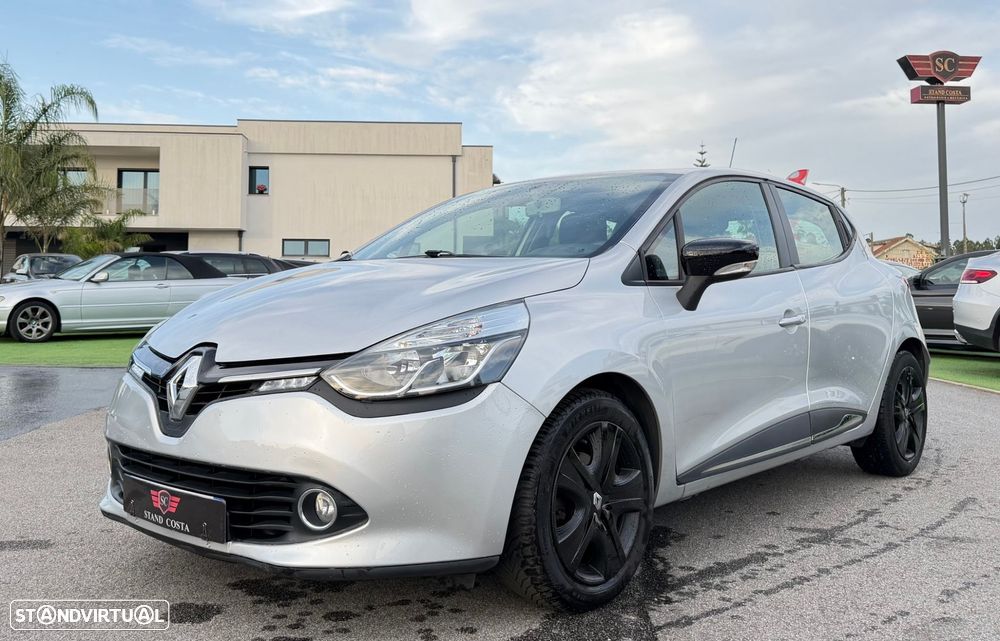 Renault Clio 1.5 dCi Dynamique S - 9