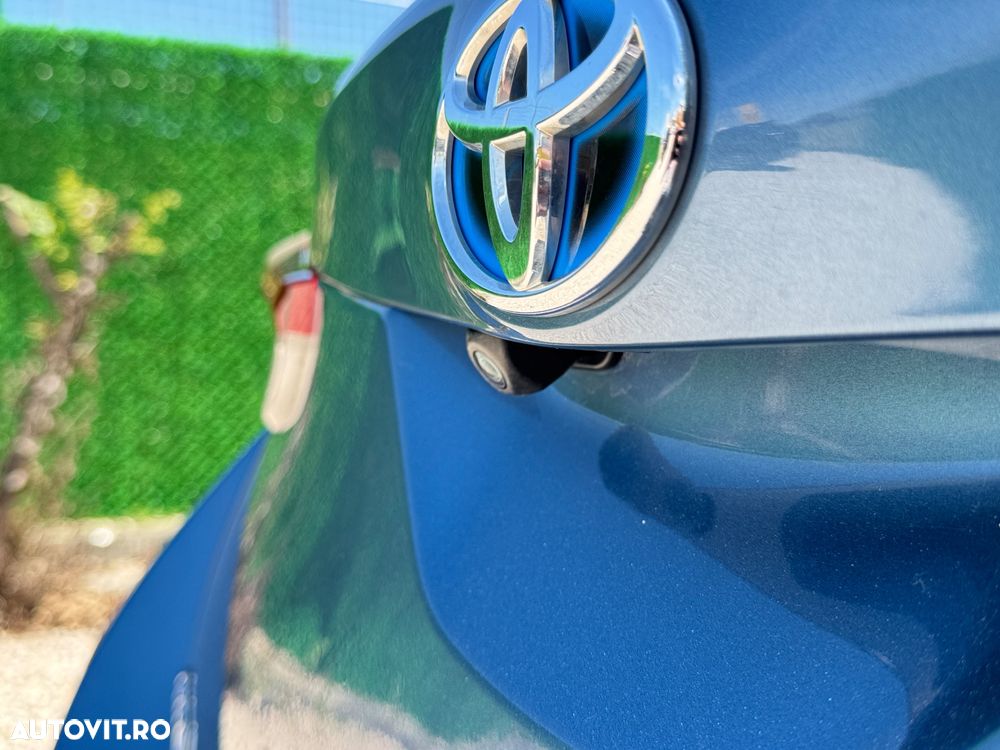 Toyota Auris 1.8 VVT-i Automatik Team Deutschland - 27