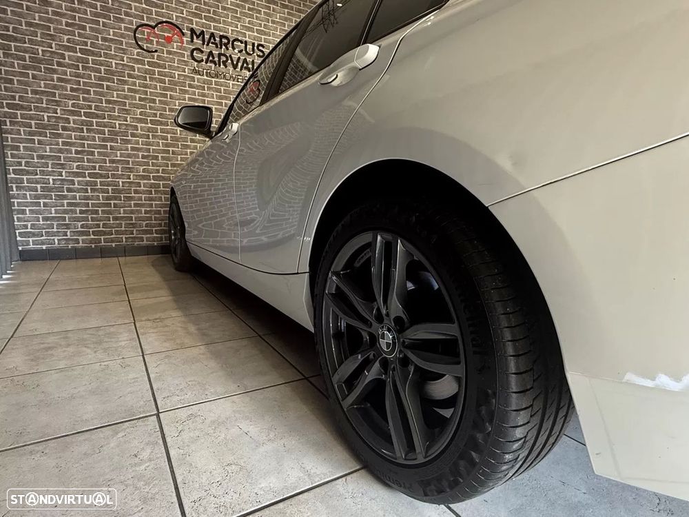 BMW 116 d Line Sport - 19