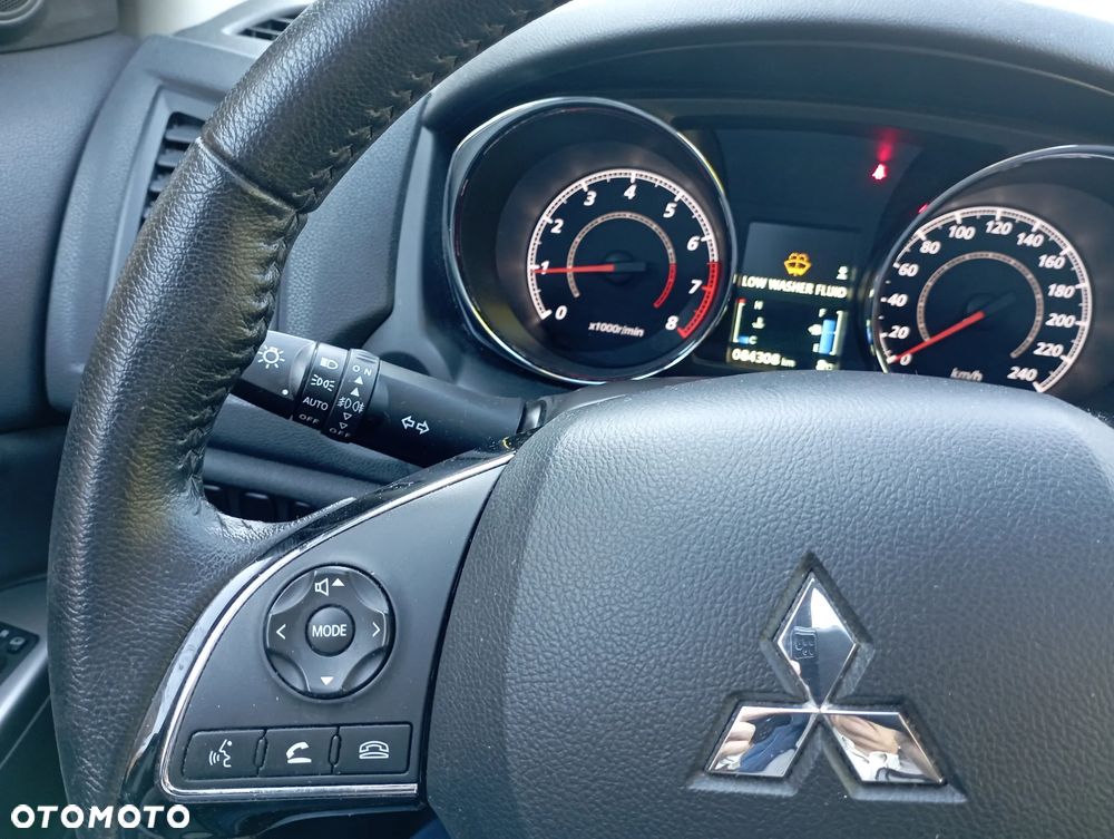 Mitsubishi ASX 1.6 Blue Sky Edition - 11