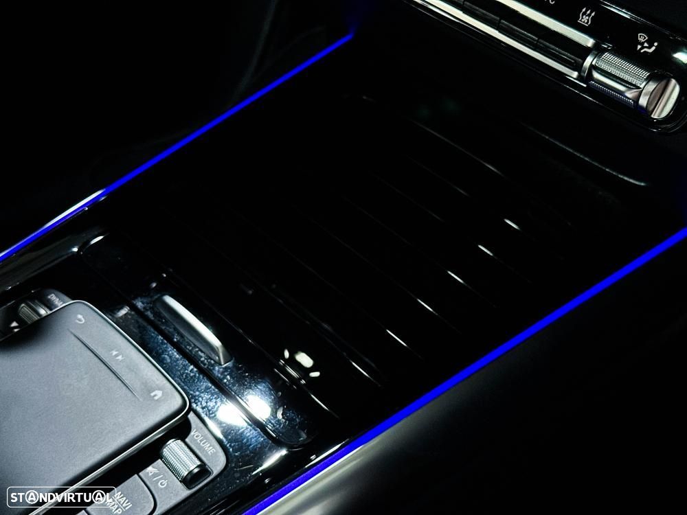 Mercedes-Benz EQA 250+ Electric Art — fotografia 32