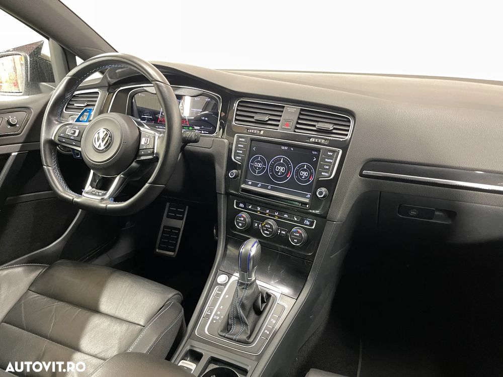 Volkswagen Golf 1.4 GTE Plug-In-Hybrid DSG - 9