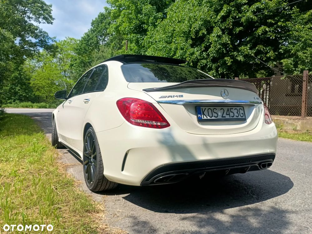 Mercedes-Benz Klasa C AMG 43 4Matic 9G-TRONIC - 14