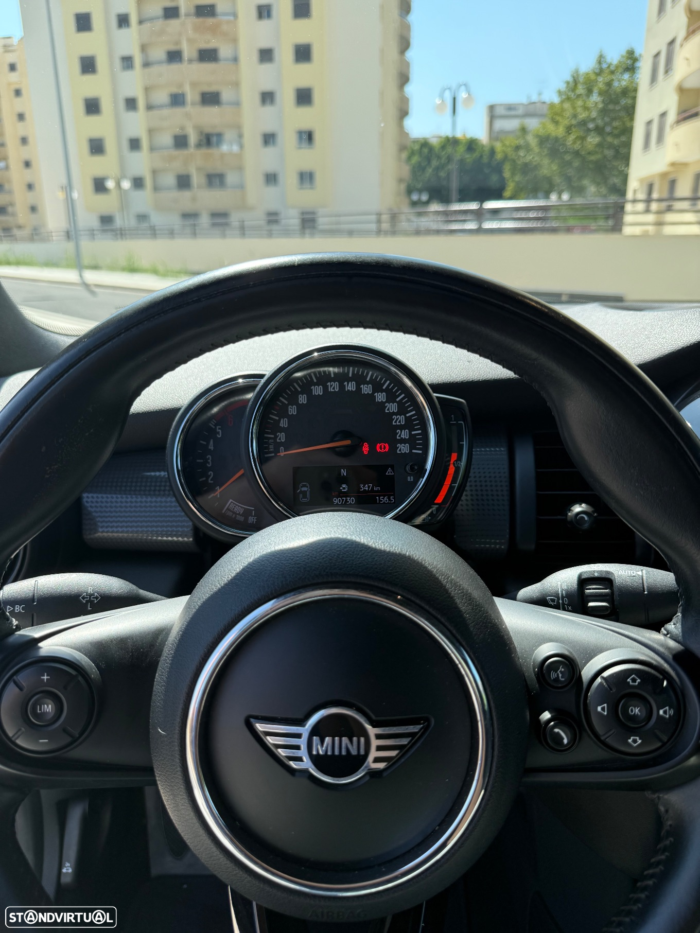 MINI Cabrio Cooper D - 23