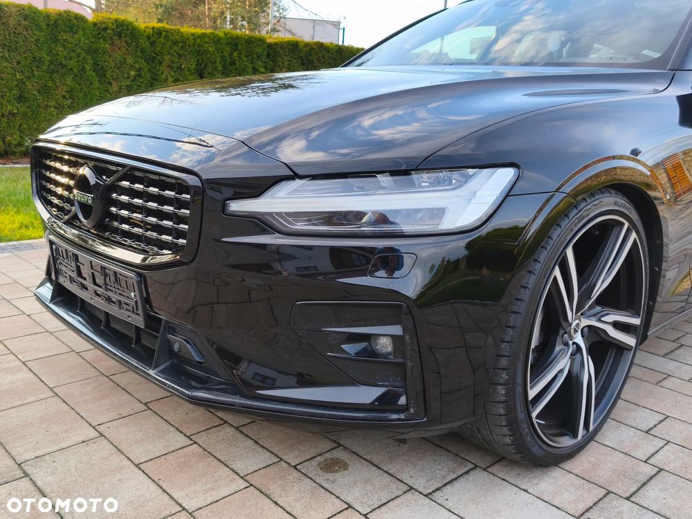 Volvo V60 D3 R-Design - 18