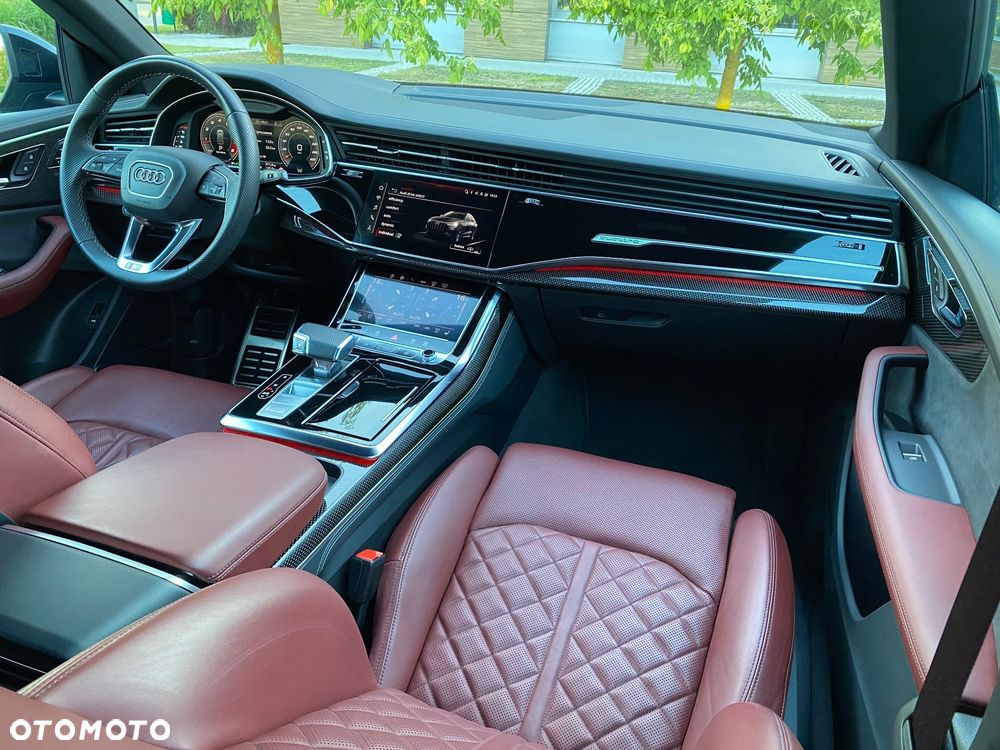 Audi SQ8 - 25