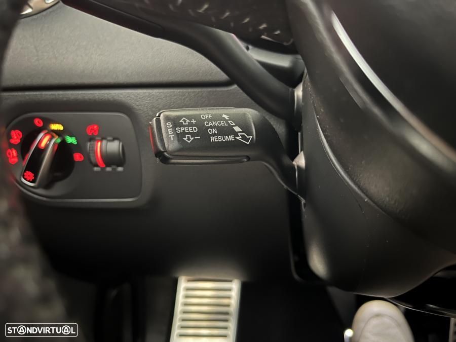 Audi TT Roadster 2.0 TDi quattro S-line S tronic - 30