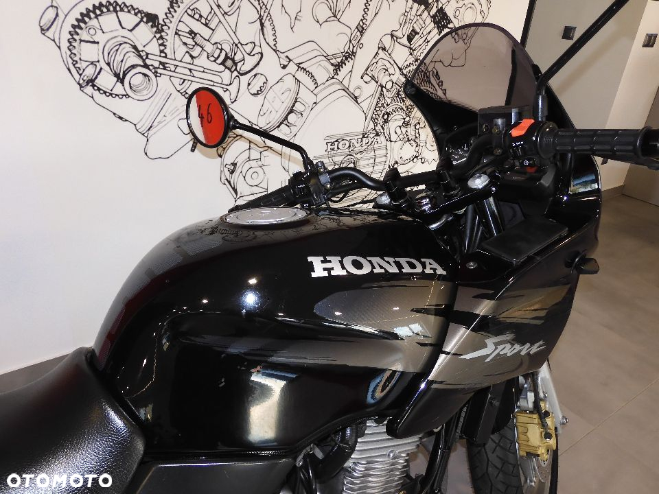 Honda CB - 6