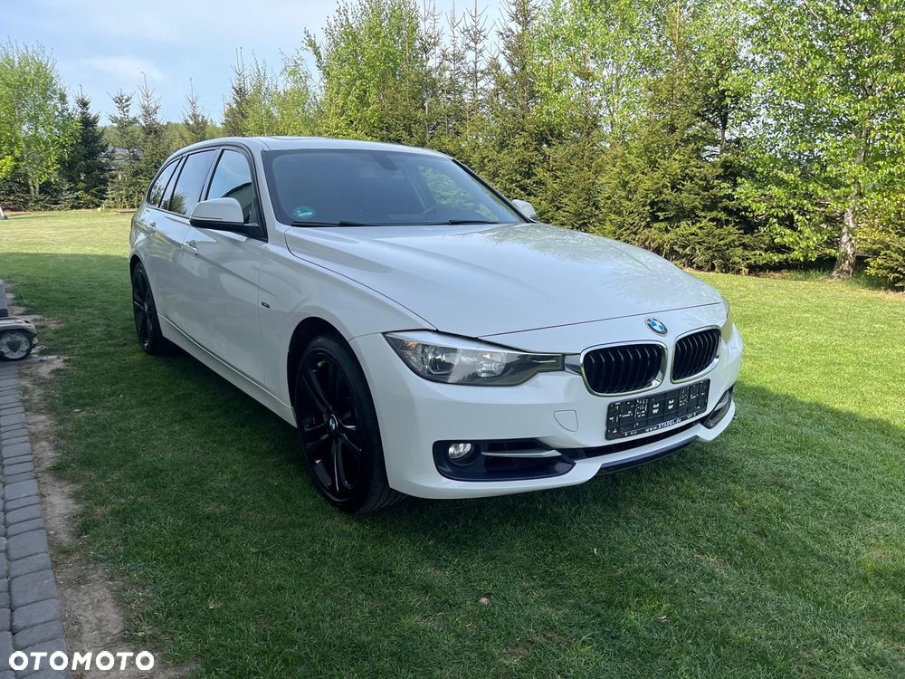 BMW Seria 3 335d Touring xDrive Sport Line - 1