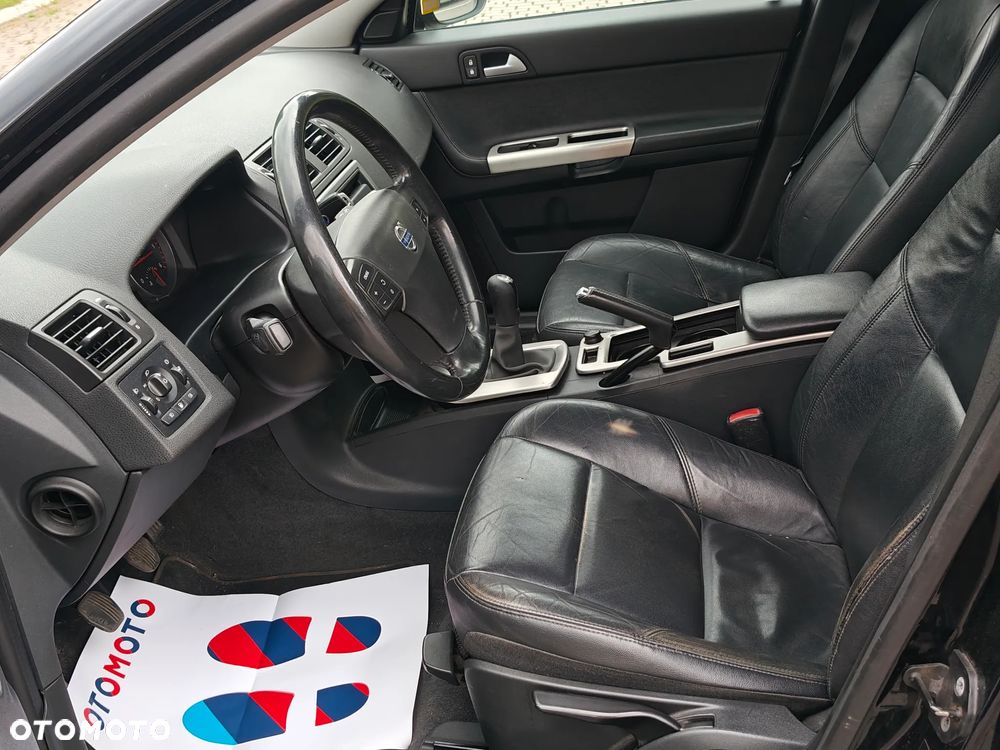 Volvo V50 2.0D DPF Kinetic - 10