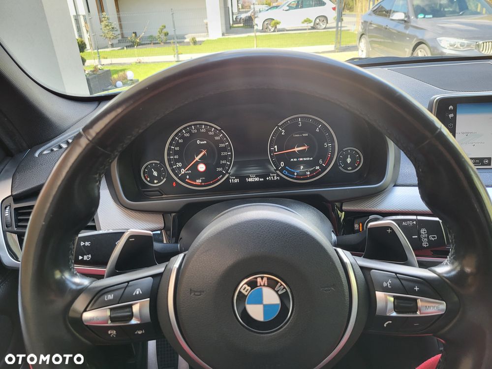 BMW X5 xDrive40d - 26