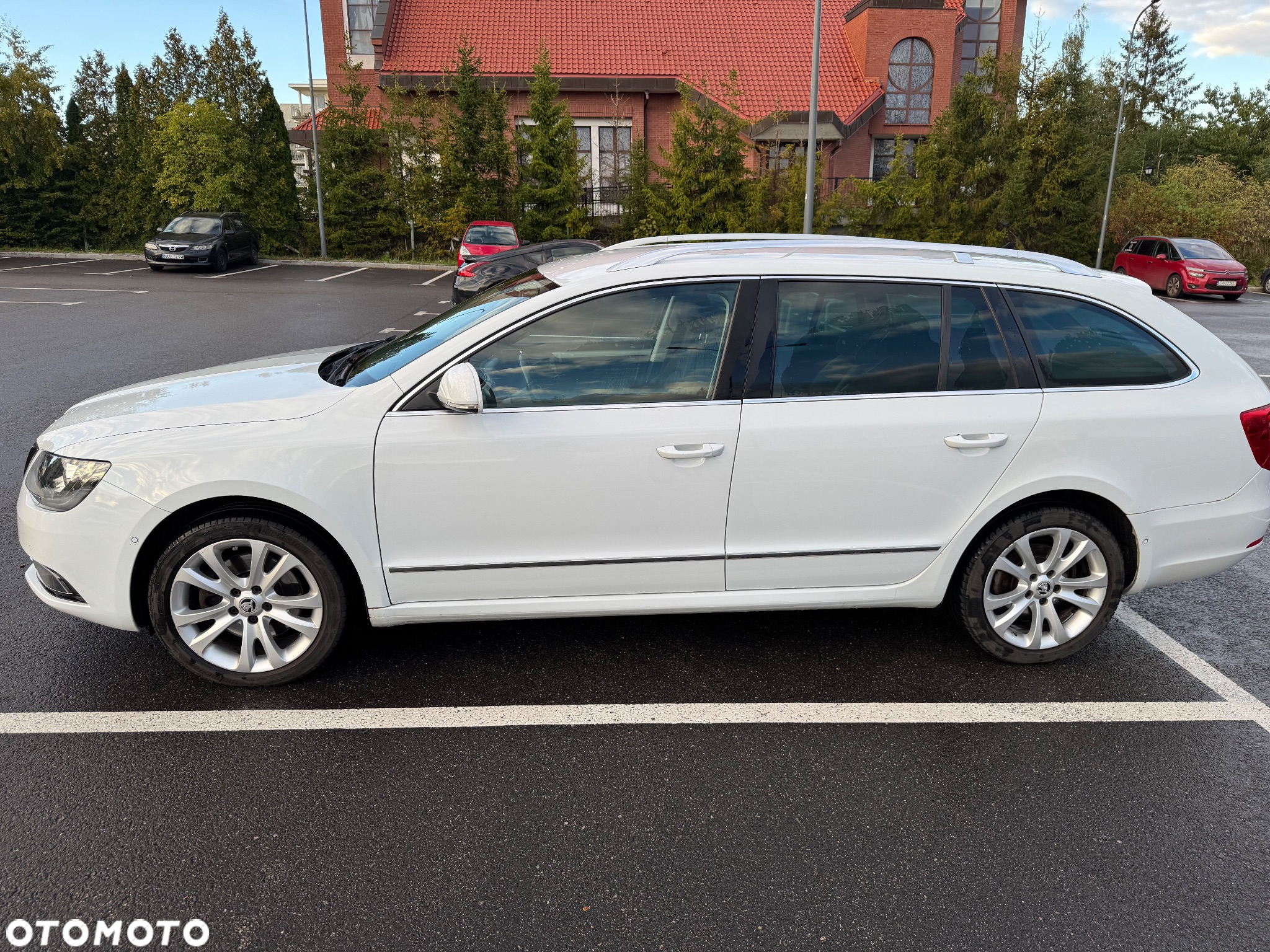 Skoda Superb 2.0 TDI Elegance DSG - 3