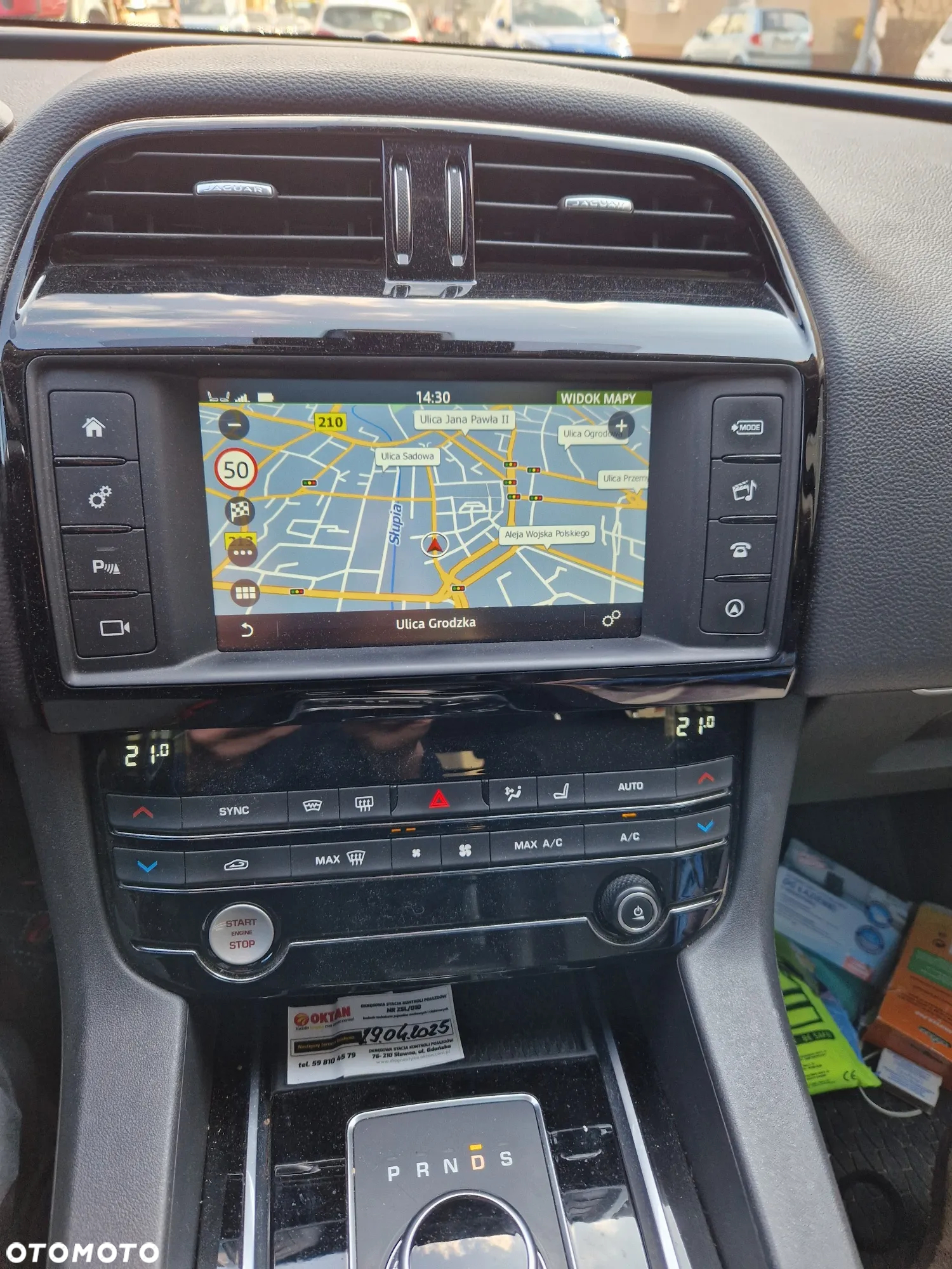 Jaguar F-Pace - 14