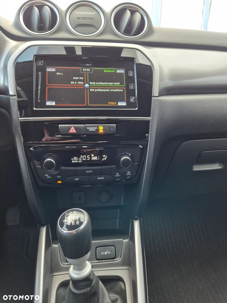 Suzuki Vitara 1.4 Boosterjet SHVS Premium 2WD - 13