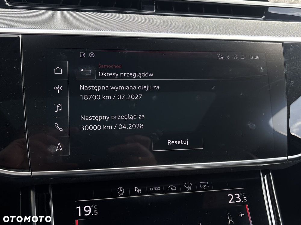 Audi A8 - 28