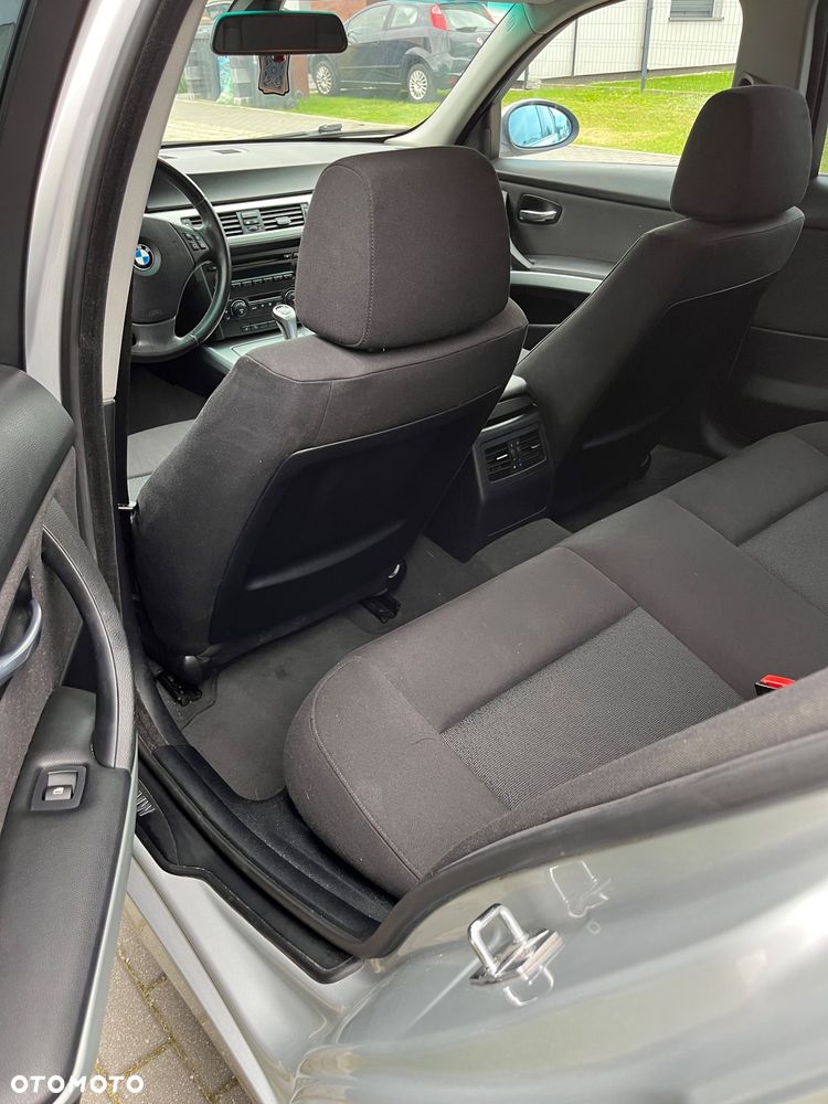 BMW Seria 3 - 14