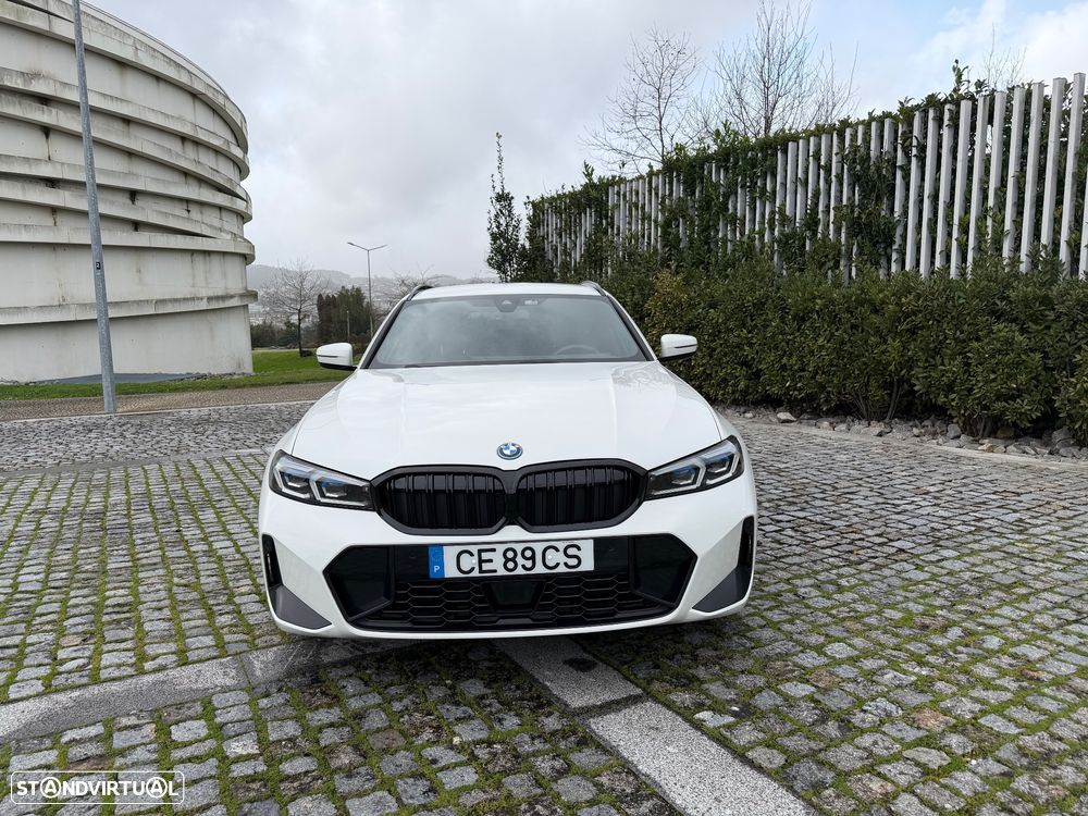 BMW 330 e Aut. M Sport - 11