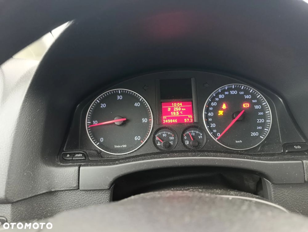 Volkswagen Golf Plus 1.9 TDI Tour Edition - 12