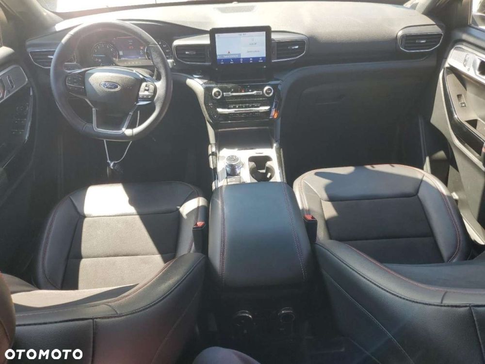 Ford Explorer - 9