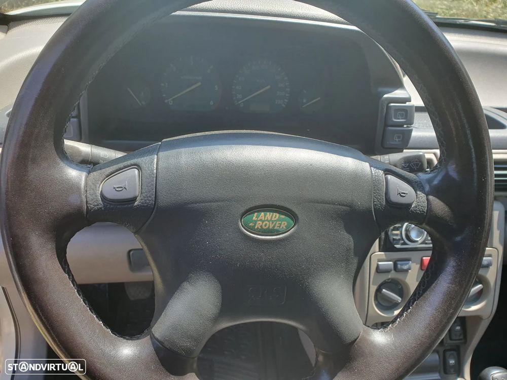 Land Rover Freelander 2.0 di - 11