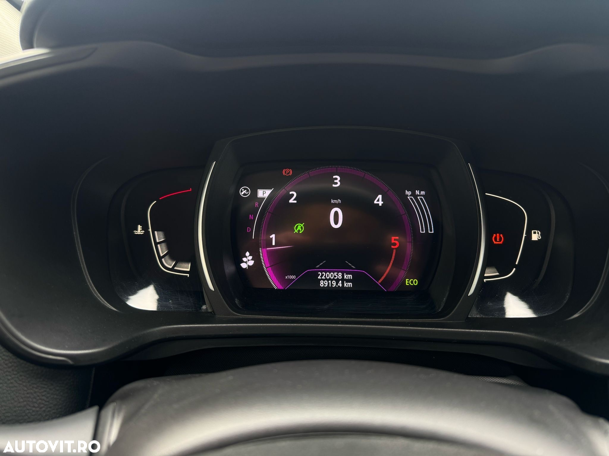 Renault Kadjar 1.6 DCI CVT Intens - 16