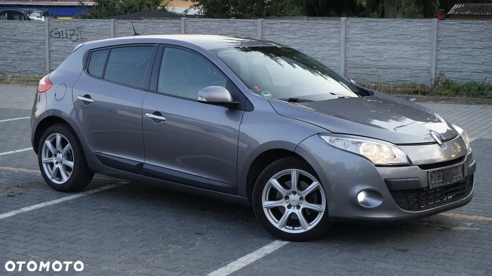 Renault Megane 2.0 dCi 16V Privilege - 13