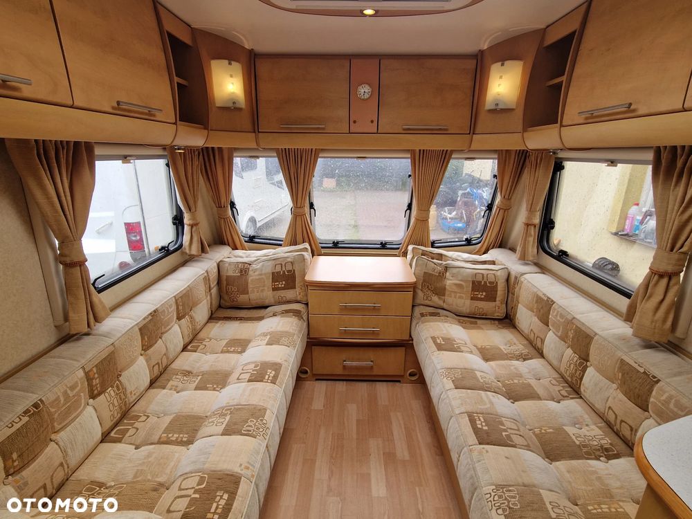 Elddis Avante - 15