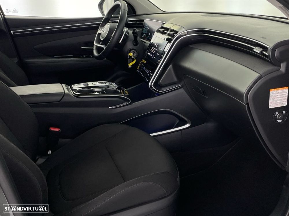 Hyundai Tucson 1.6 T-GDI HEV Premium - 23