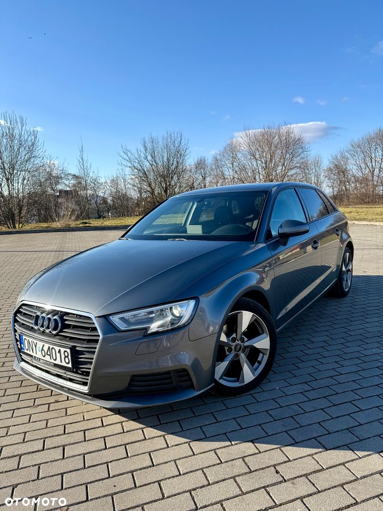 Audi A3 Sportback - 4